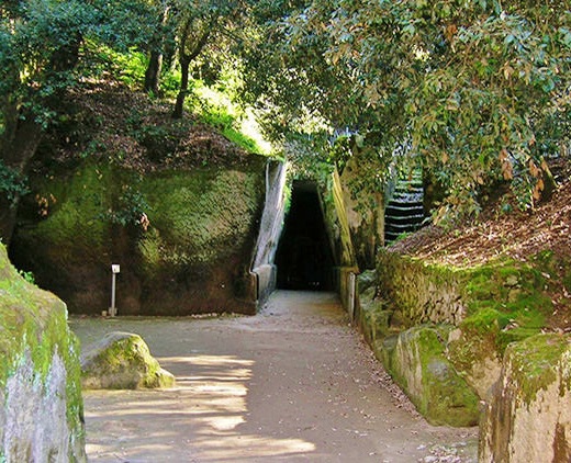 Sabato 11 maggio: Parco Archeologico di Cuma e Museo dei Campi Flegrei